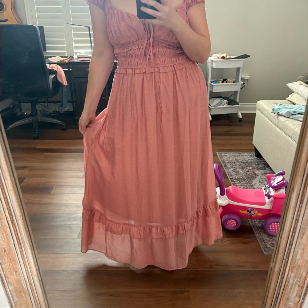 Elegant Pink Maxi Dress